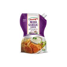 YOUNGS MAYO GARLIC SAUCE POUCH 200ML